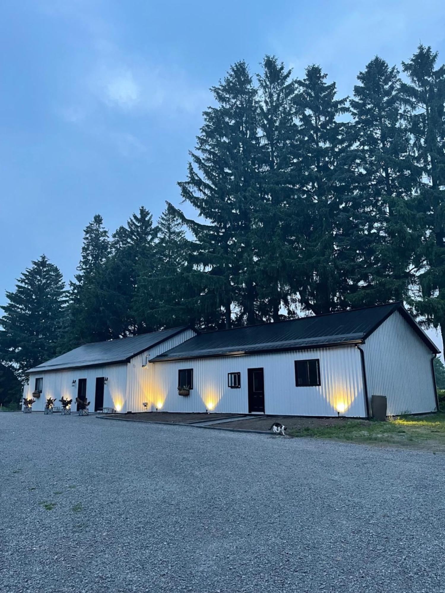 The Barns Of Brighton Near Prince Edward County Exterior foto